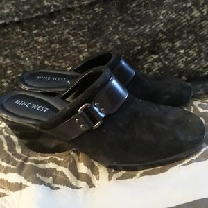Blk clogs